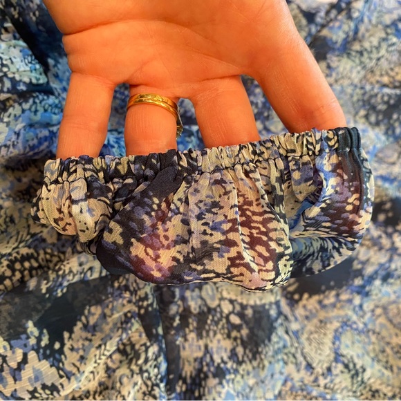 NWT. Joie dress. Size M. Blue pattern. - Picture 5 of 7